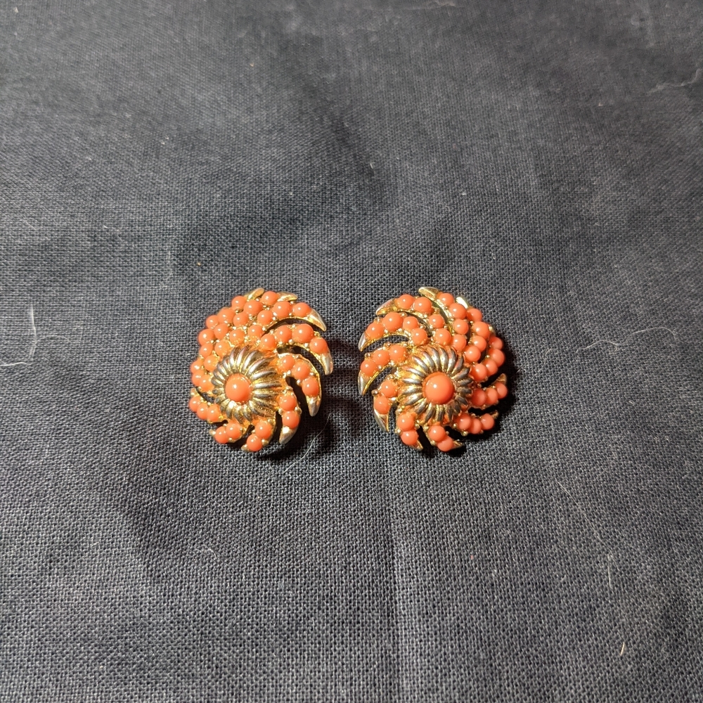 Vintage Trifari earrings